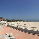 Vivienda En 1ª Linea De Playa Rapadoira.