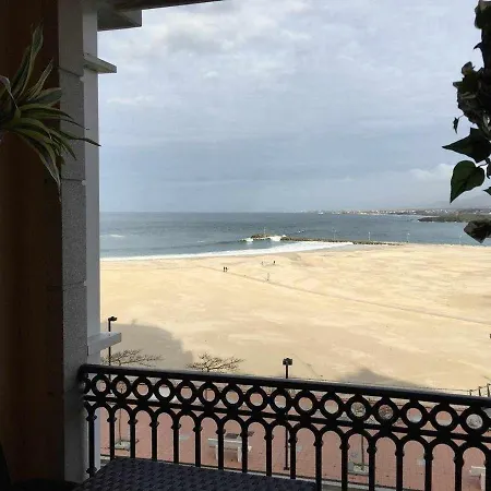 Lägenhet Vivienda En 1ª Linea De Playa Rapadoira *