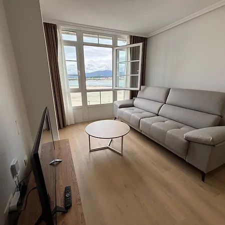 Vivienda En 1ª Linea De Playa Rapadoira. شقة *