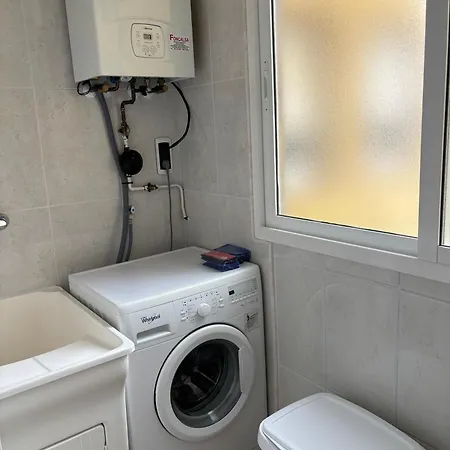 شقة Vivienda En 1ª Linea De Playa Rapadoira. فوز